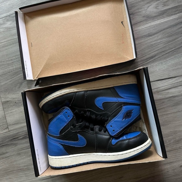 Air Jordan 1 Retro High OG GS 'Royal' 2013 - Picture 1 of 8